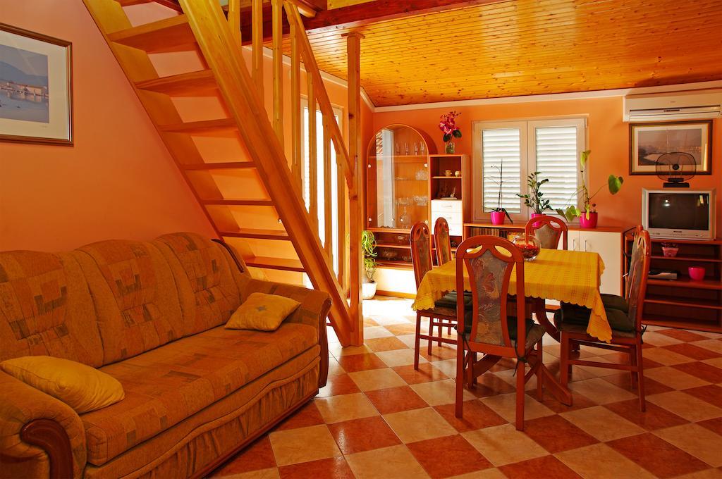 Apartments Julija Vela Luka Rom bilde